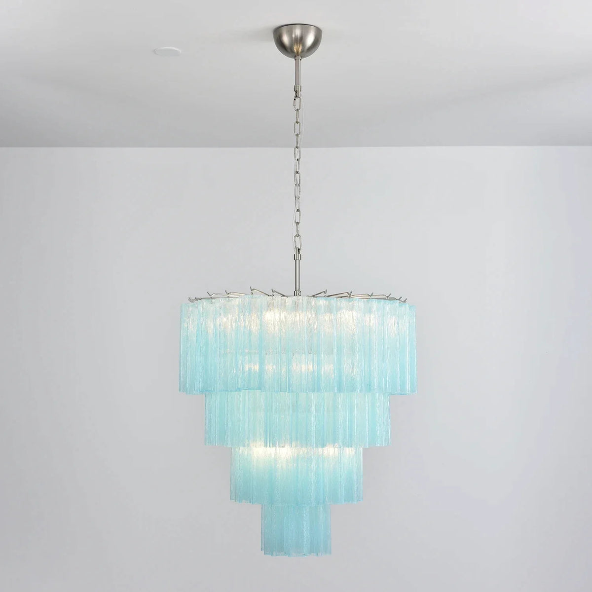 Addis Star-Shaped Glass Tubes Chandelier – Glass detail 90