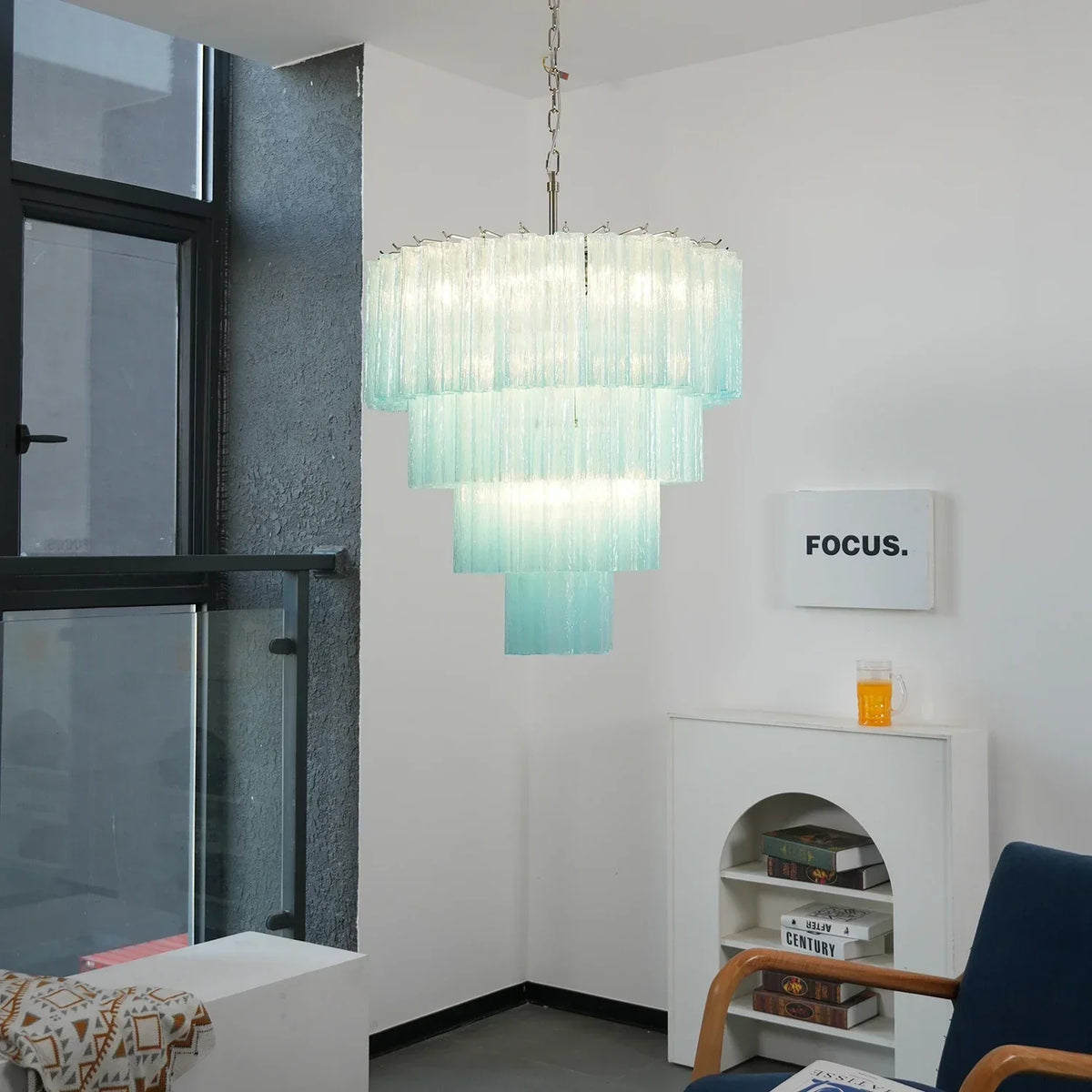Addis Star-Shaped Glass Tubes Chandelier – Glass detail 11