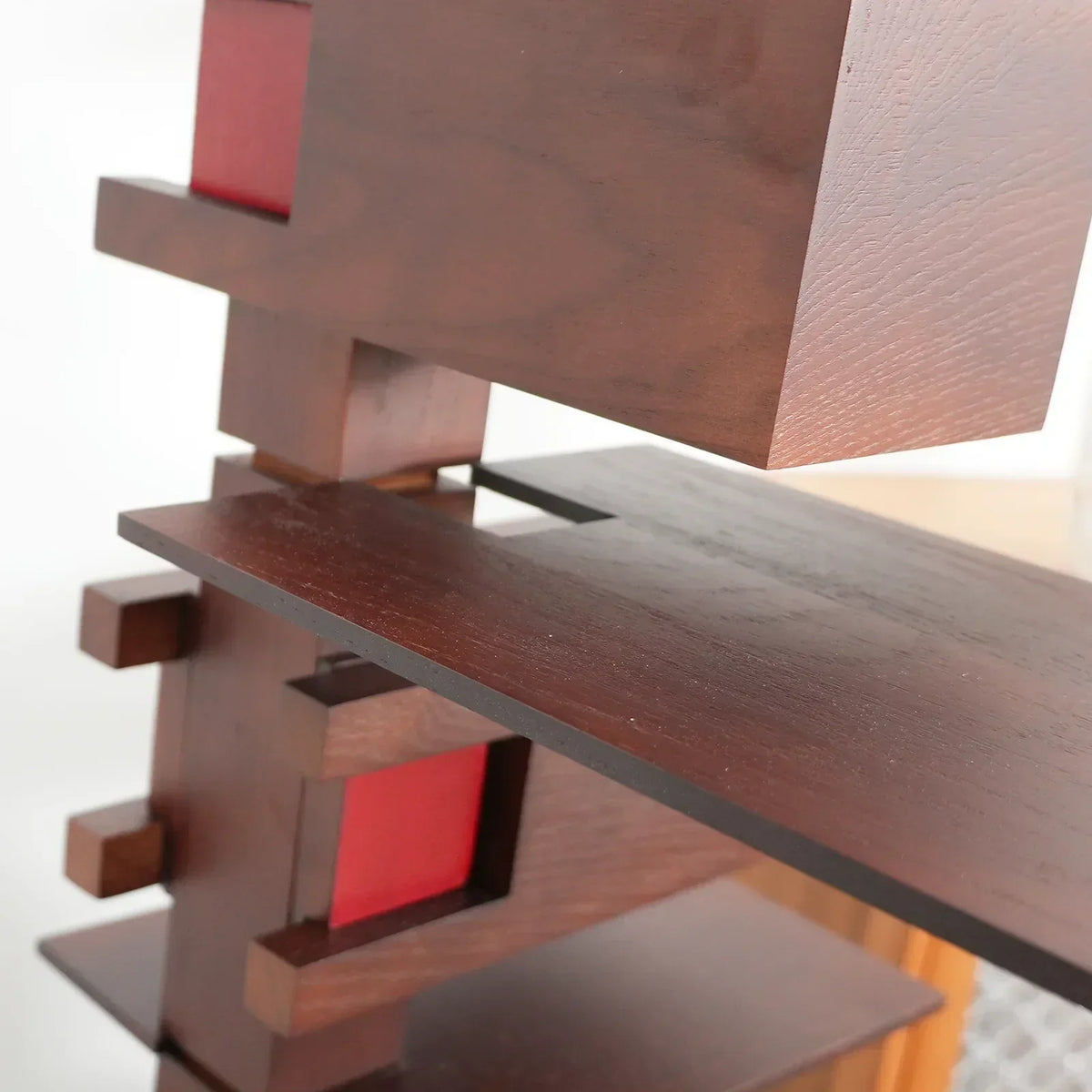 Stacking Wood Floor Lamp – Wood detail 35