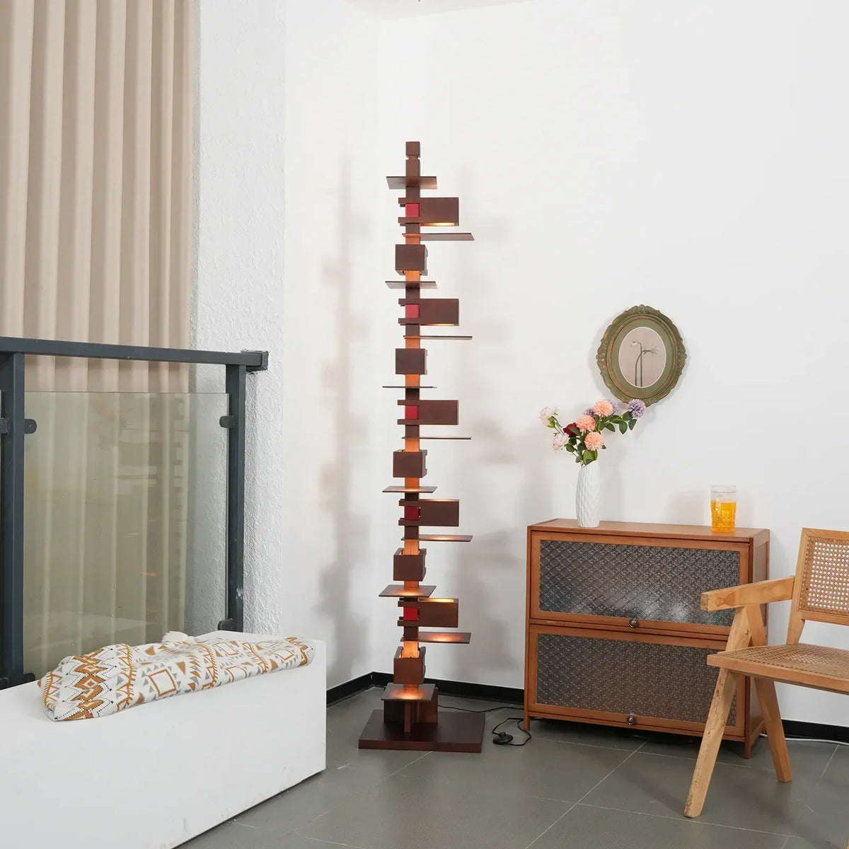 Stacking Wood Floor Lamp – Wood detail 4