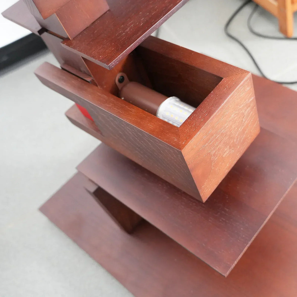 Stacking Wood Floor Lamp – Wood detail 28