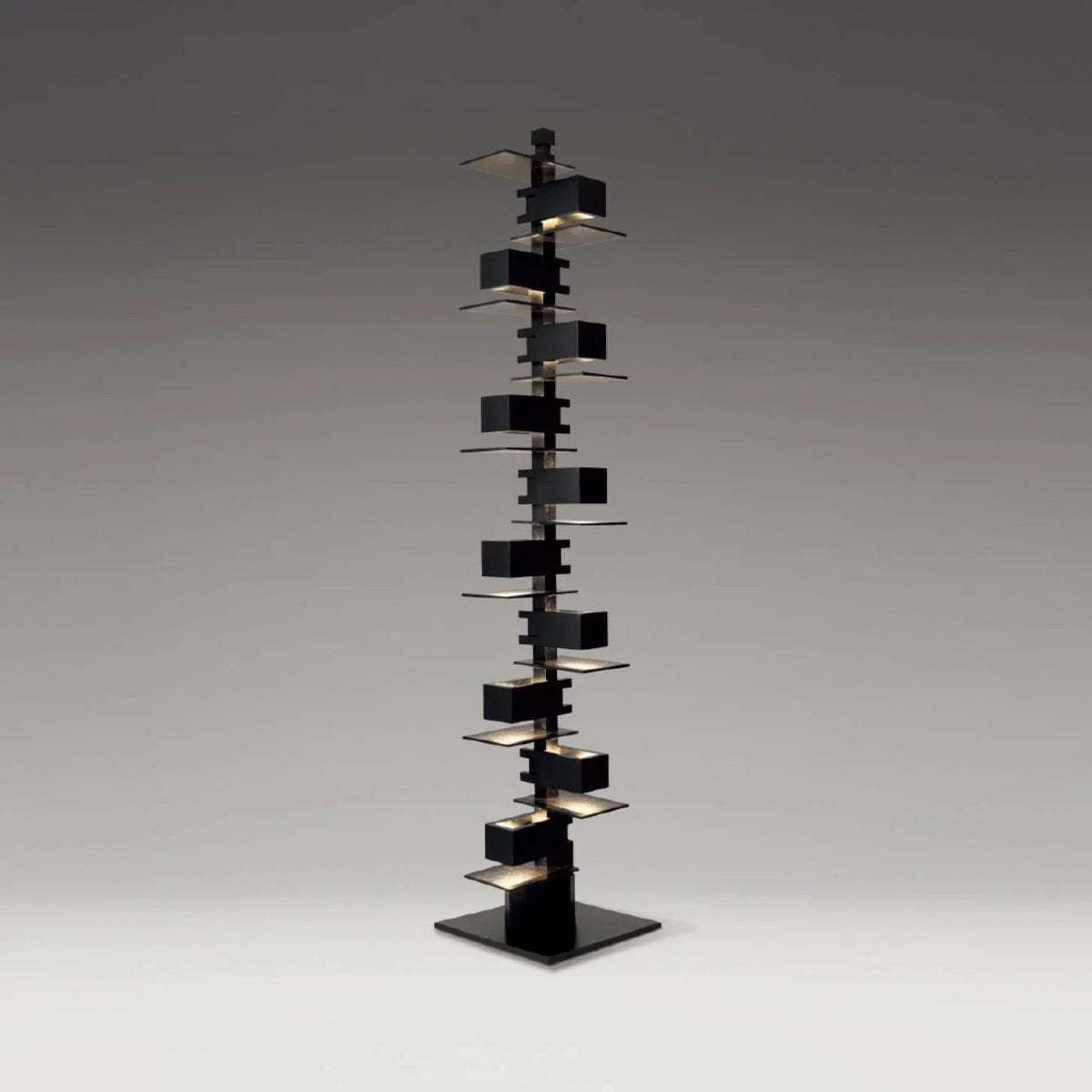 Stacking Wood Floor Lamp – Wood detail 27