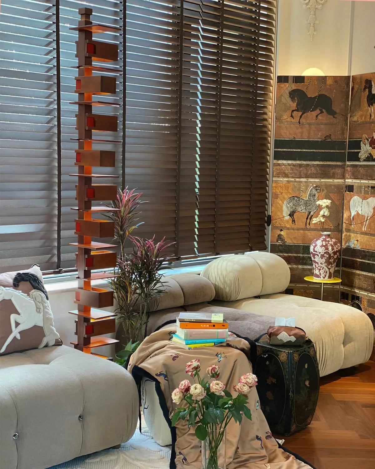 Stacking Wood Floor Lamp – Wood detail 25