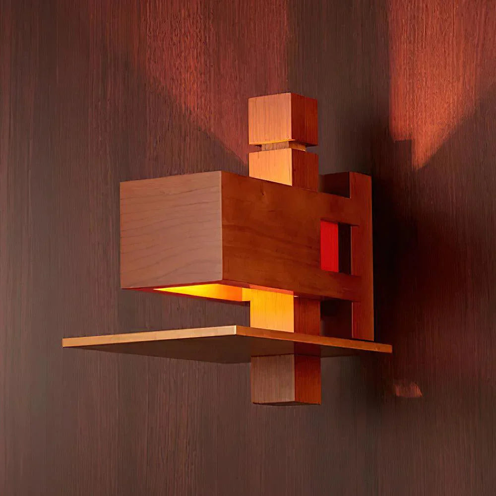 Taliesin Wood Wall Lamp – Wood detail 19