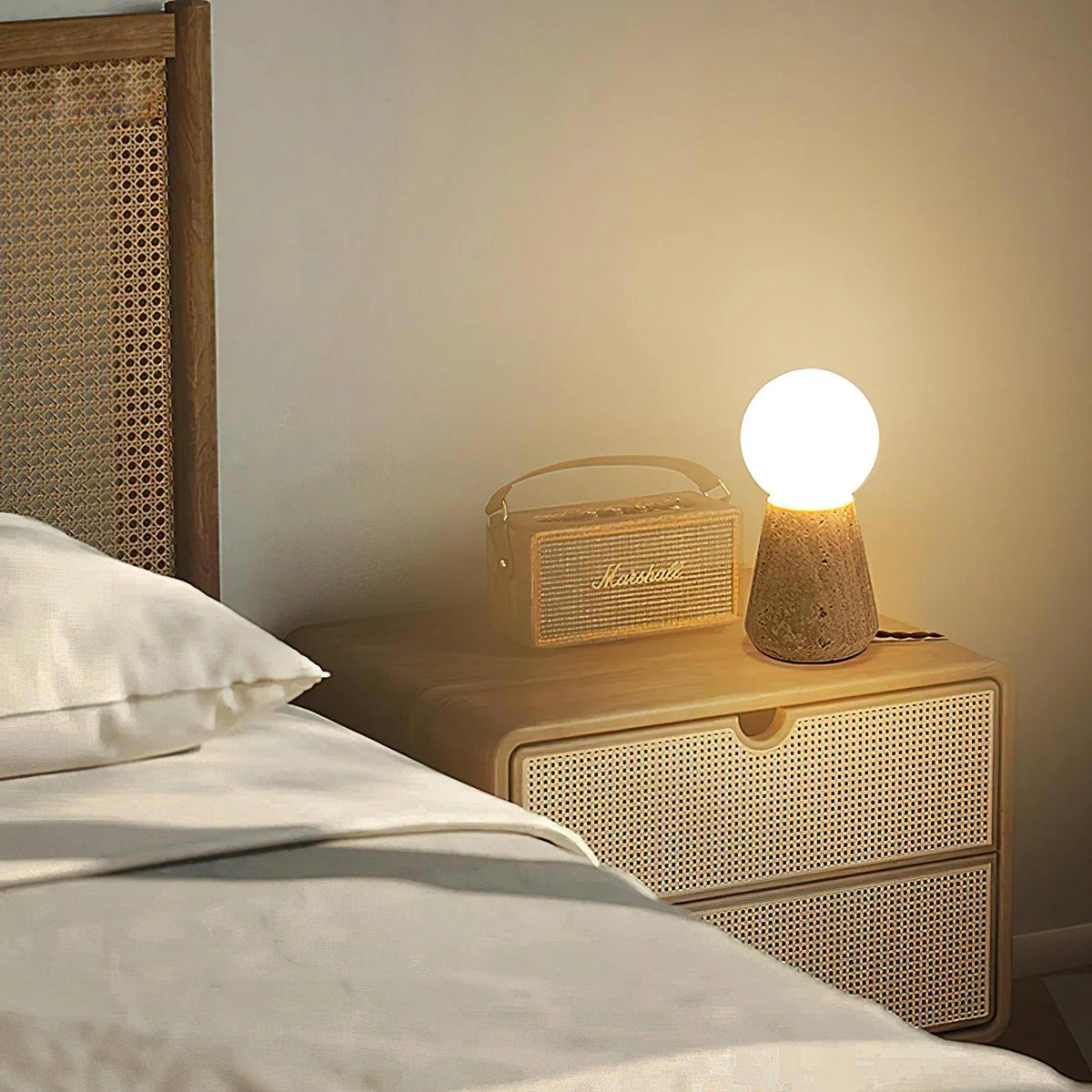 Travertine Cleona Table Lamp – Travertine detail 5