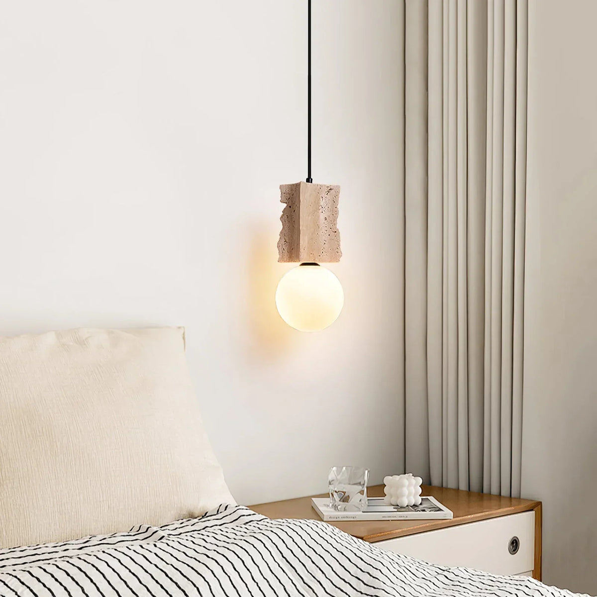 Travertine Irregulate Terra Orb Pendant Lamp – Travertine detail 2