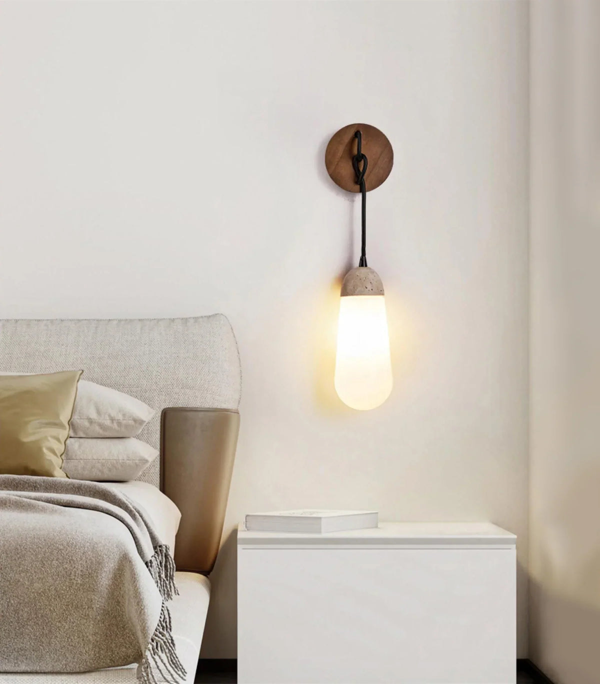 Travertine Kace Wall Lamp – Travertine detail 7