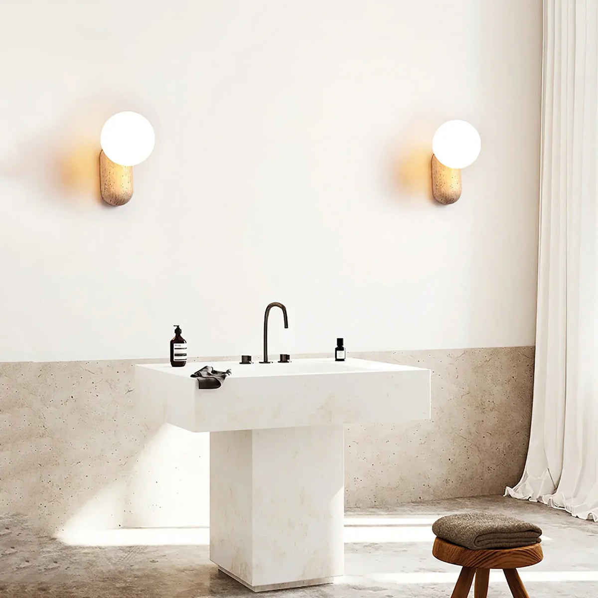 Travertine Origo Wall Lamp – Travertine detail 7