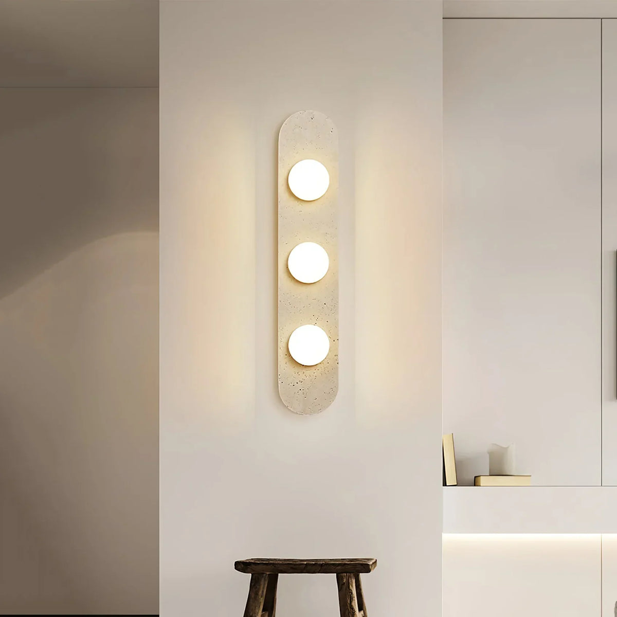 Travertine Oval Glass Wall Sconce – Travertine detail 3