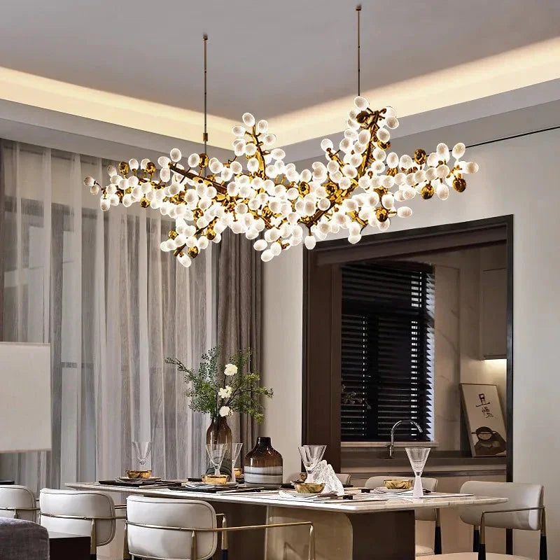 Valiant Glass Chandelier, Horizontal – Glass detail 5