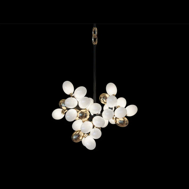 Valiant Glass Chandelier, Horizontal – Glass detail 36