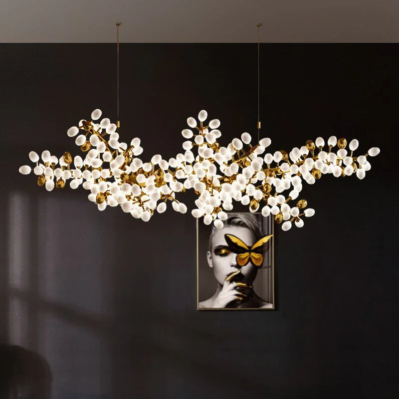 Valiant Glass Chandelier, Horizontal – Glass detail 8