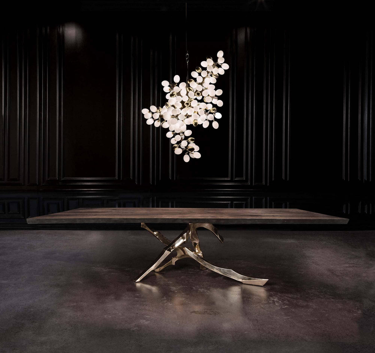 Valiant Glass Chandelier, Horizontal – Glass detail 14