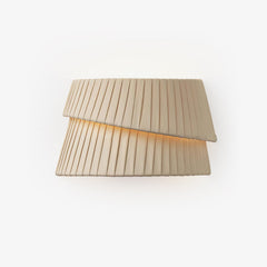 Vela Twist Wall Lamp