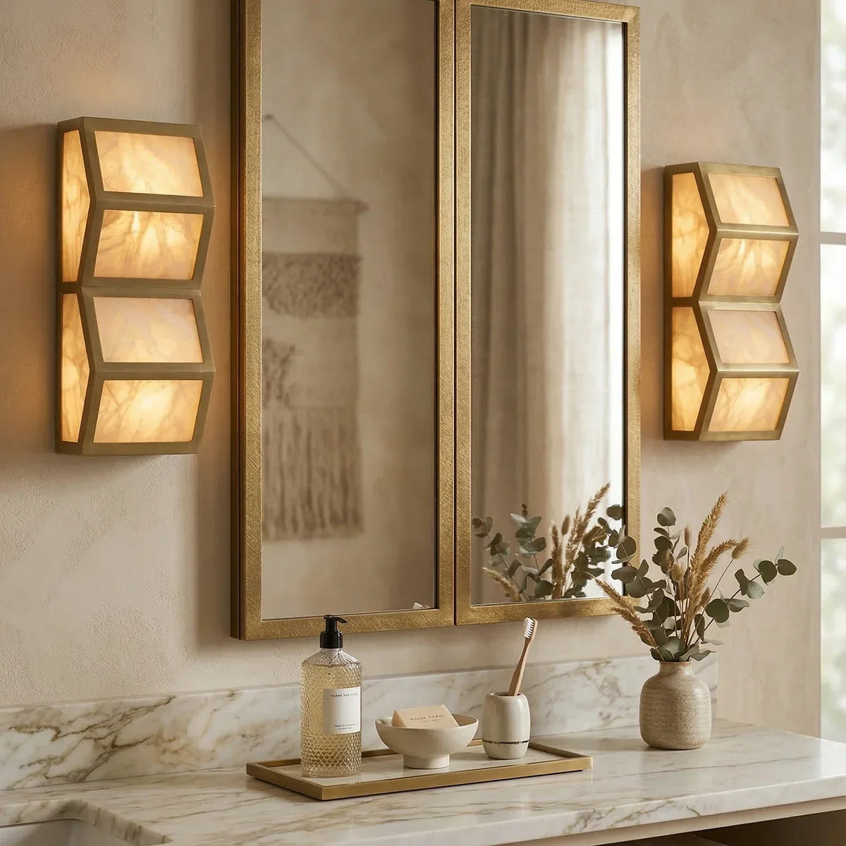 Alabaster Cascade Rectangular Wall Light – Alabaster detail 8