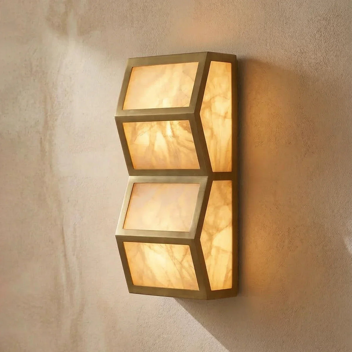Alabaster Cascade Rectangular Wall Light – Alabaster detail 11