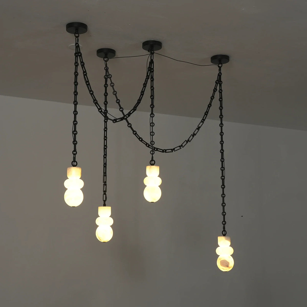 Alabaster Cylindrical Chain Chandelier – Alabaster detail 42