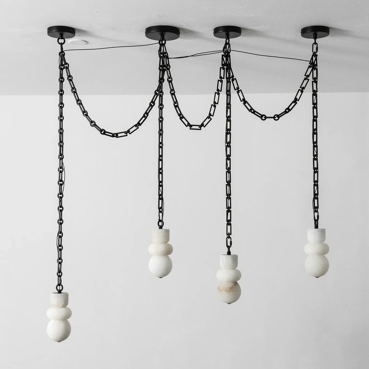 Alabaster Cylindrical Chain Chandelier – Alabaster detail 39