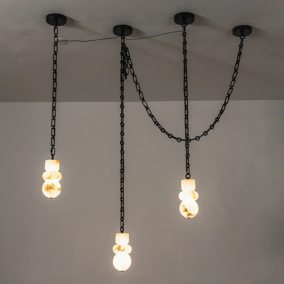Alabaster Cylindrical Chain Chandelier – Alabaster detail 36