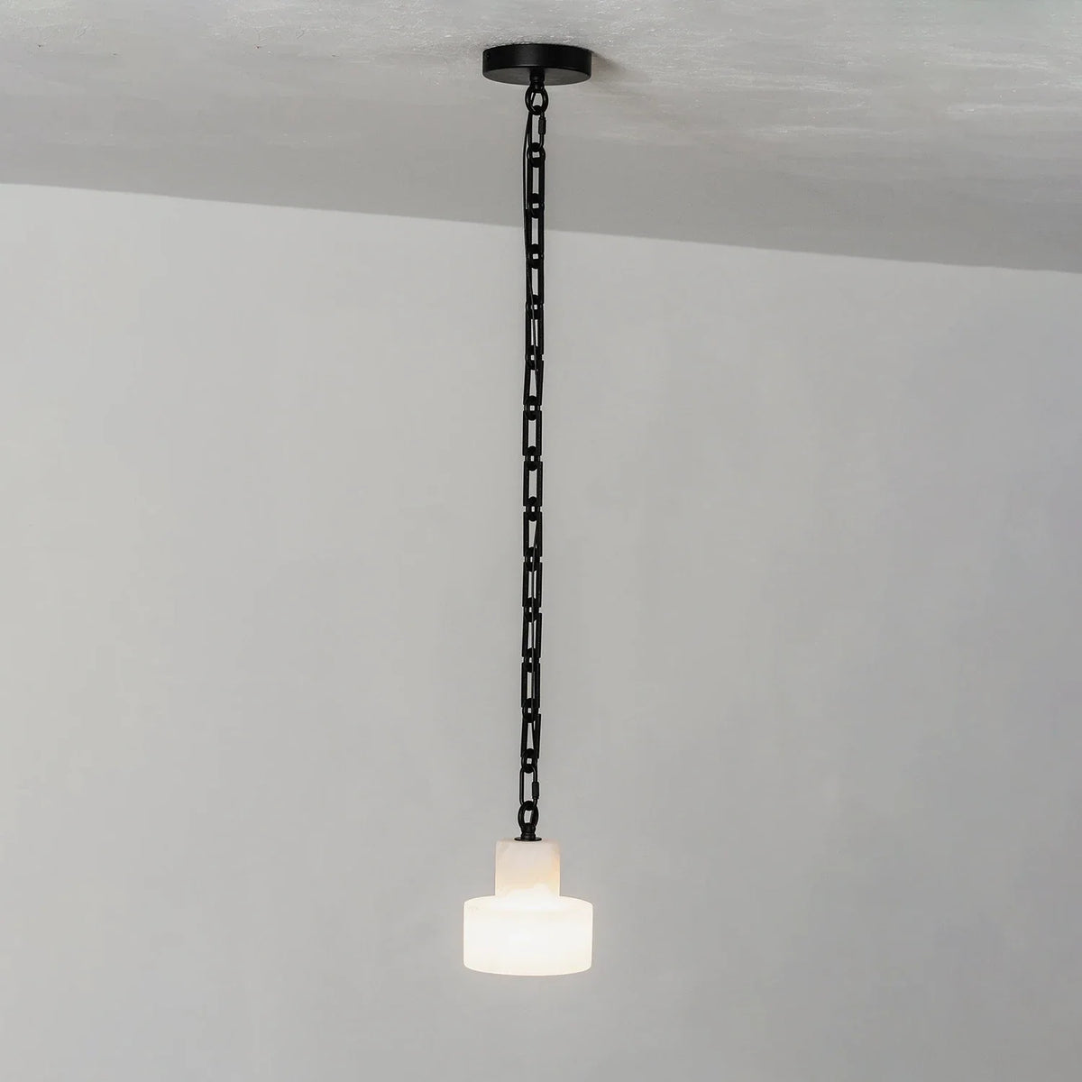 Alabaster Cylindrical Cluster Chain Chandelier – Alabaster detail 31