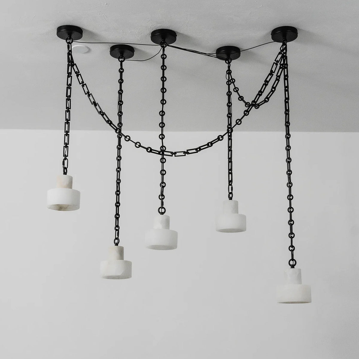 Alabaster Cylindrical Cluster Chain Chandelier – Alabaster detail 41