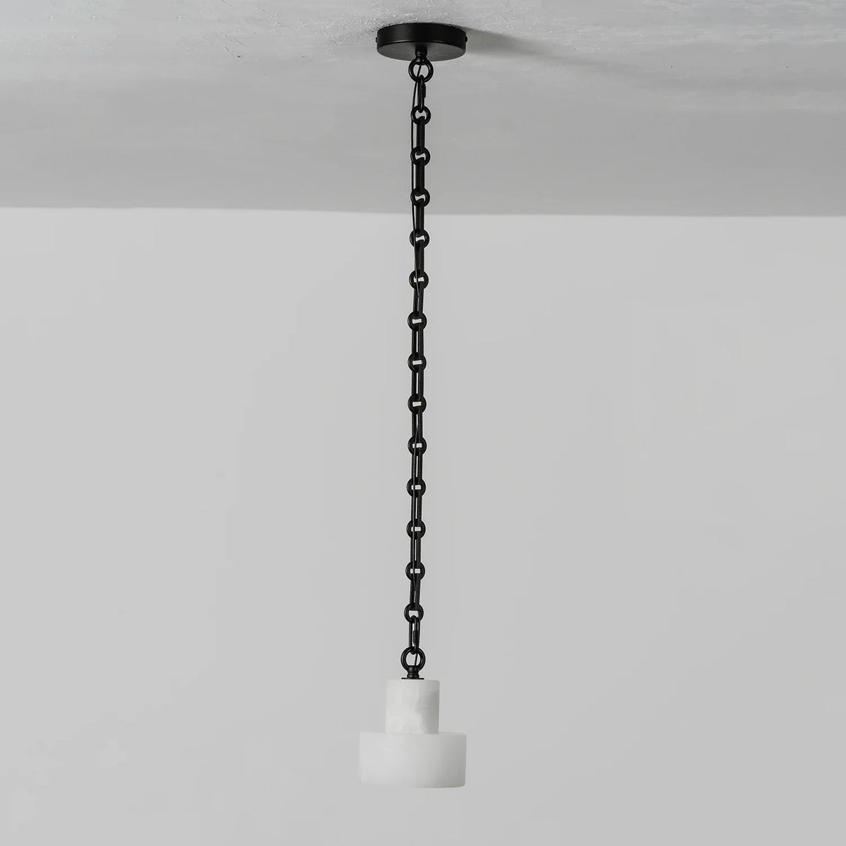 Alabaster Cylindrical Cluster Chain Chandelier – Alabaster detail 33