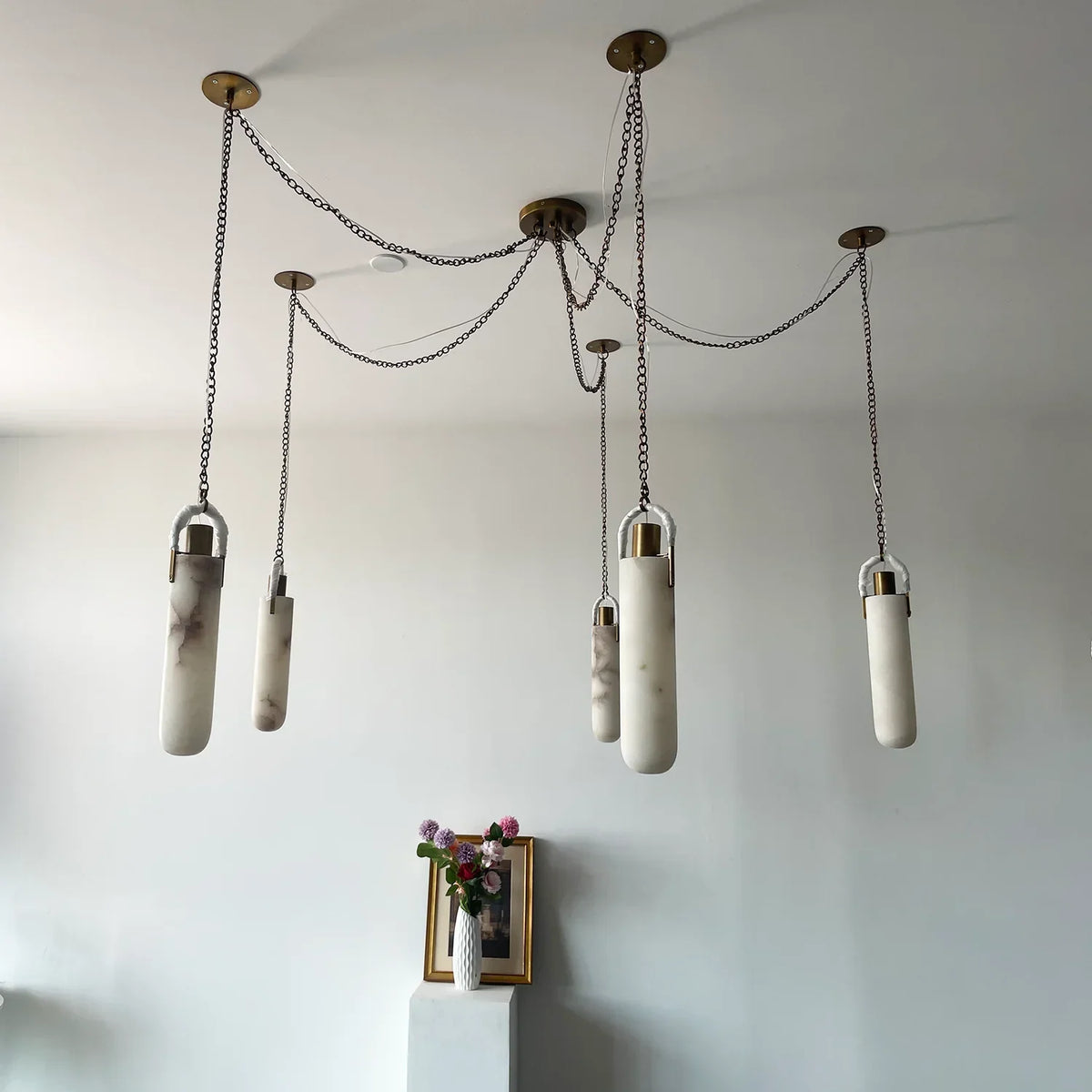Alabaster Cylindrical Draped Chain Chandelier – Alabaster detail 17