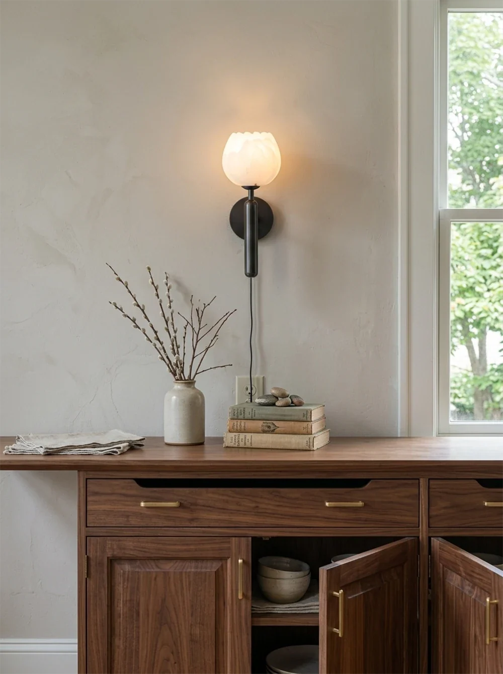 Alabaster Flower Plug-in Wall Lamp – Alabaster detail 10