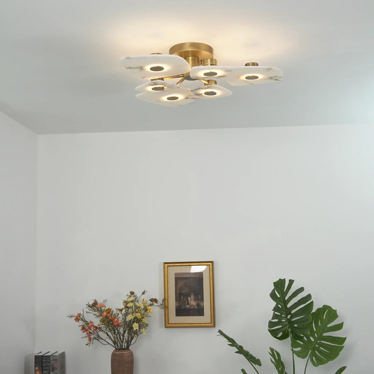 Alabaster Holmdel Ceiling Lamp – Alabaster detail 2