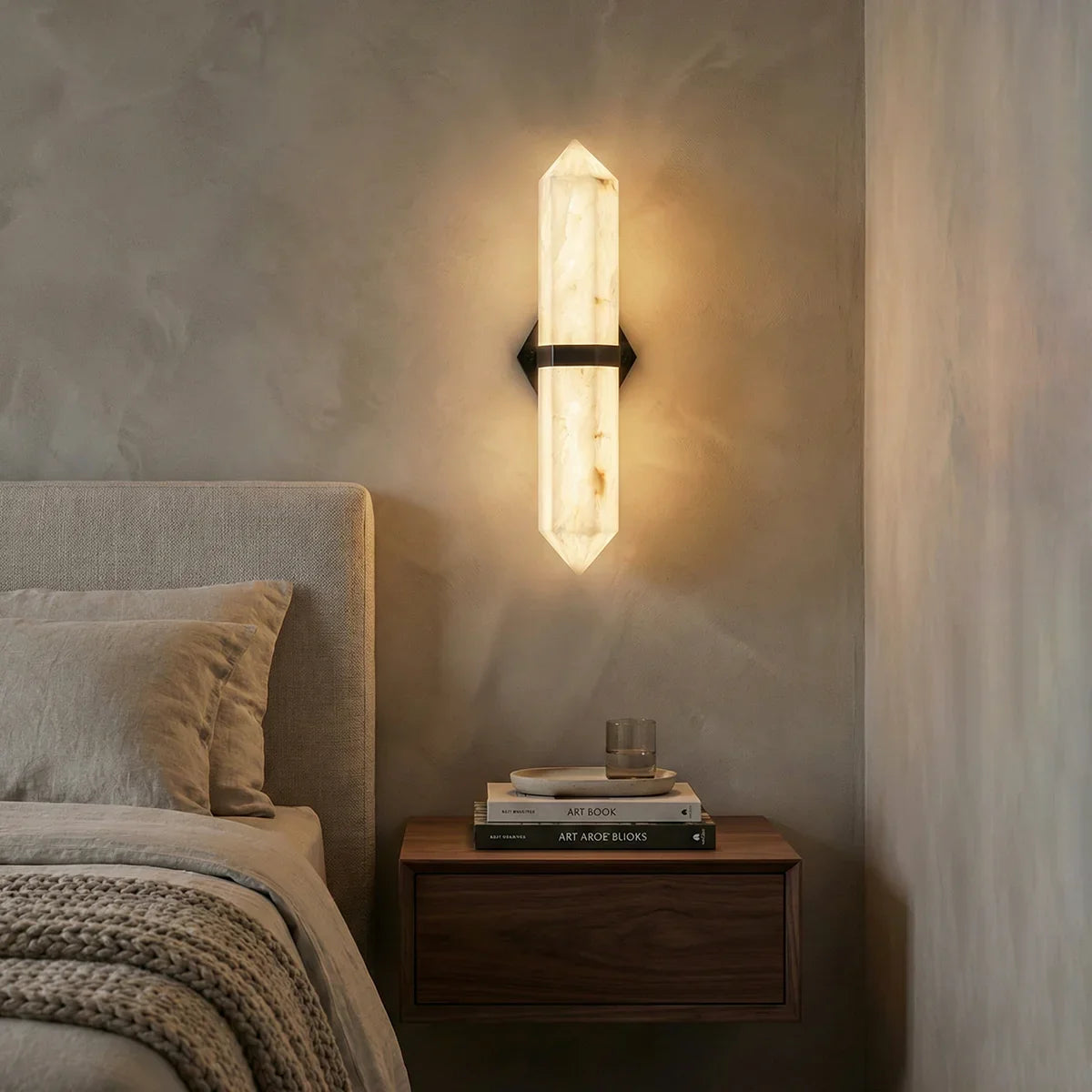 Alabaster Obelisk Wall Sconce – Alabaster detail 5
