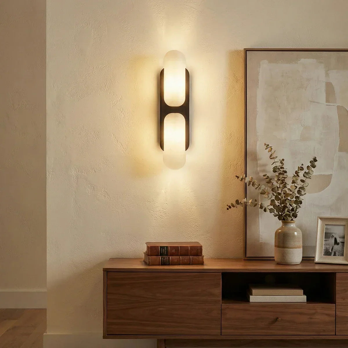 Alabaster Odin Oval Wall Sconce – Alabaster detail 3