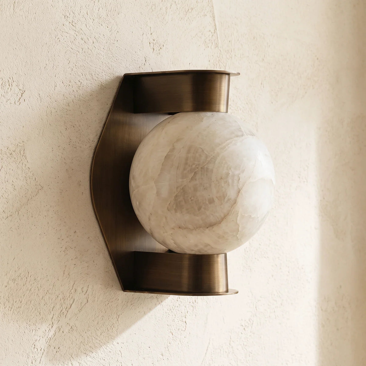 Alabaster Spherical Decorative Art Wall Lamp – Alabaster detail 17