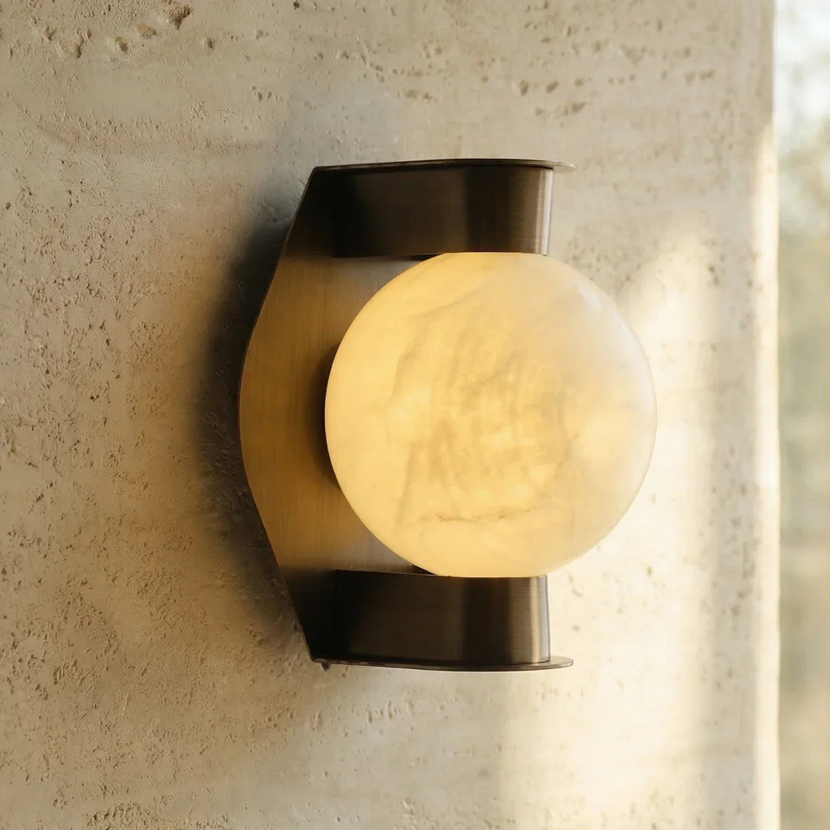 Alabaster Spherical Decorative Art Wall Lamp – Alabaster detail 14