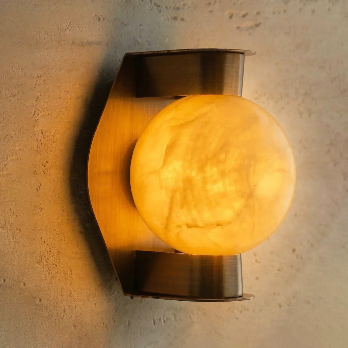 Alabaster Spherical Decorative Art Wall Lamp – Alabaster detail 15