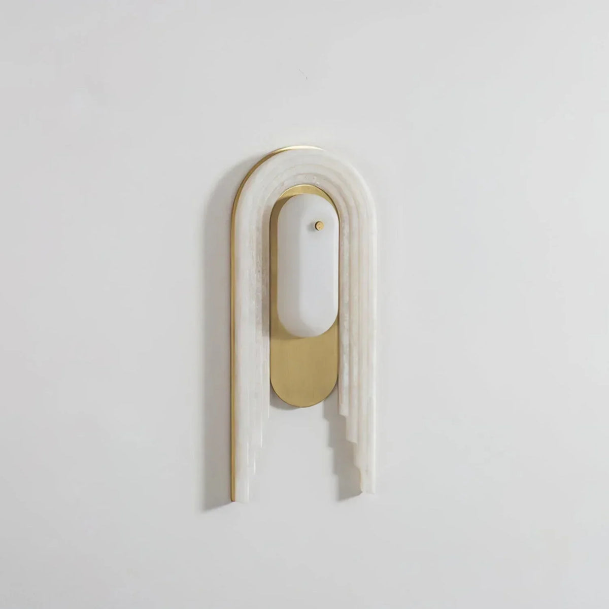 Alabaster Stacked Oval Cascada Wall Sconce – Alabaster detail 12