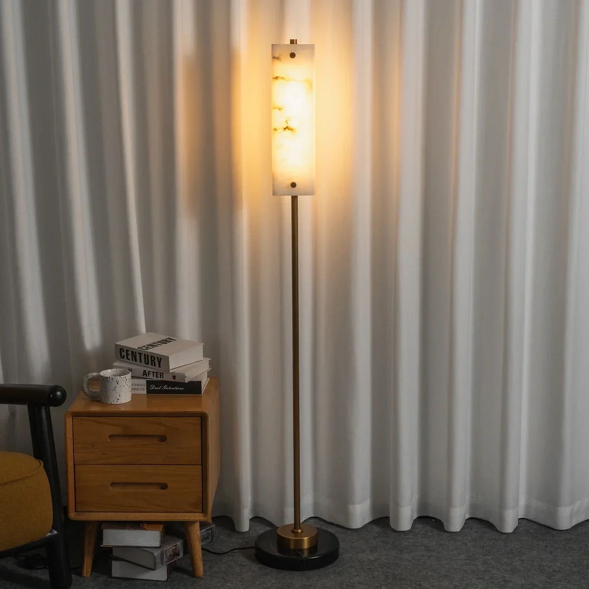 Alabaster Years Brass Floor Lamp – Alabaster detail 4