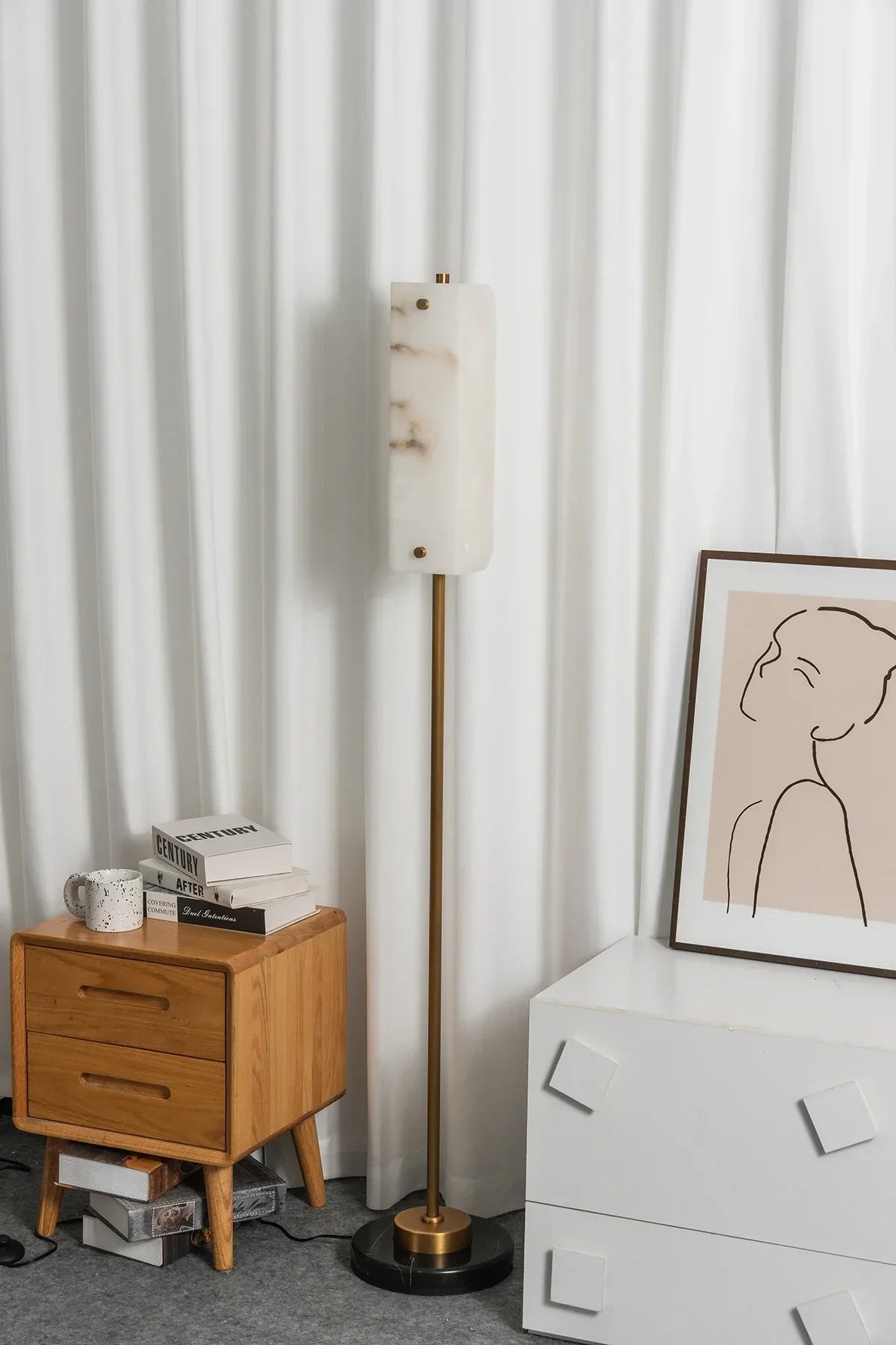 Alabaster Years Brass Floor Lamp – Alabaster detail 13
