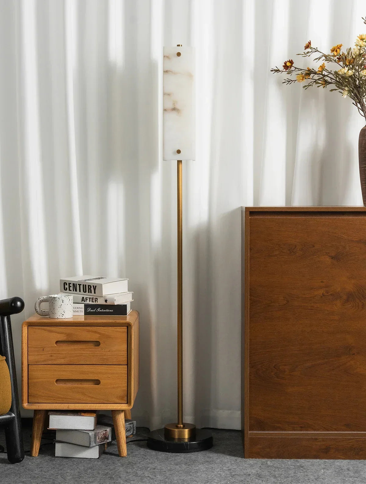 Alabaster Years Brass Floor Lamp – Alabaster detail 19