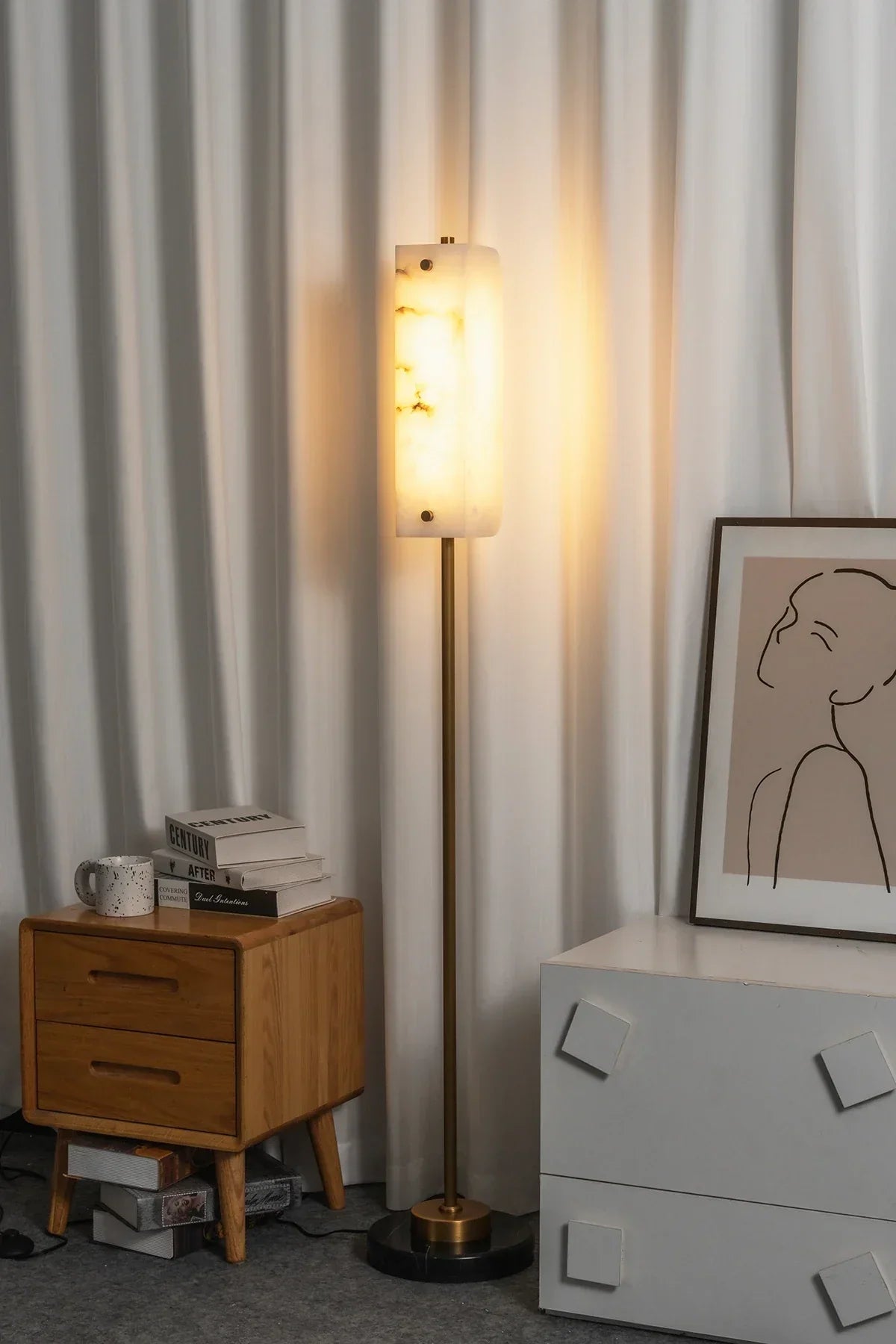 Alabaster Years Brass Floor Lamp – Alabaster detail 15