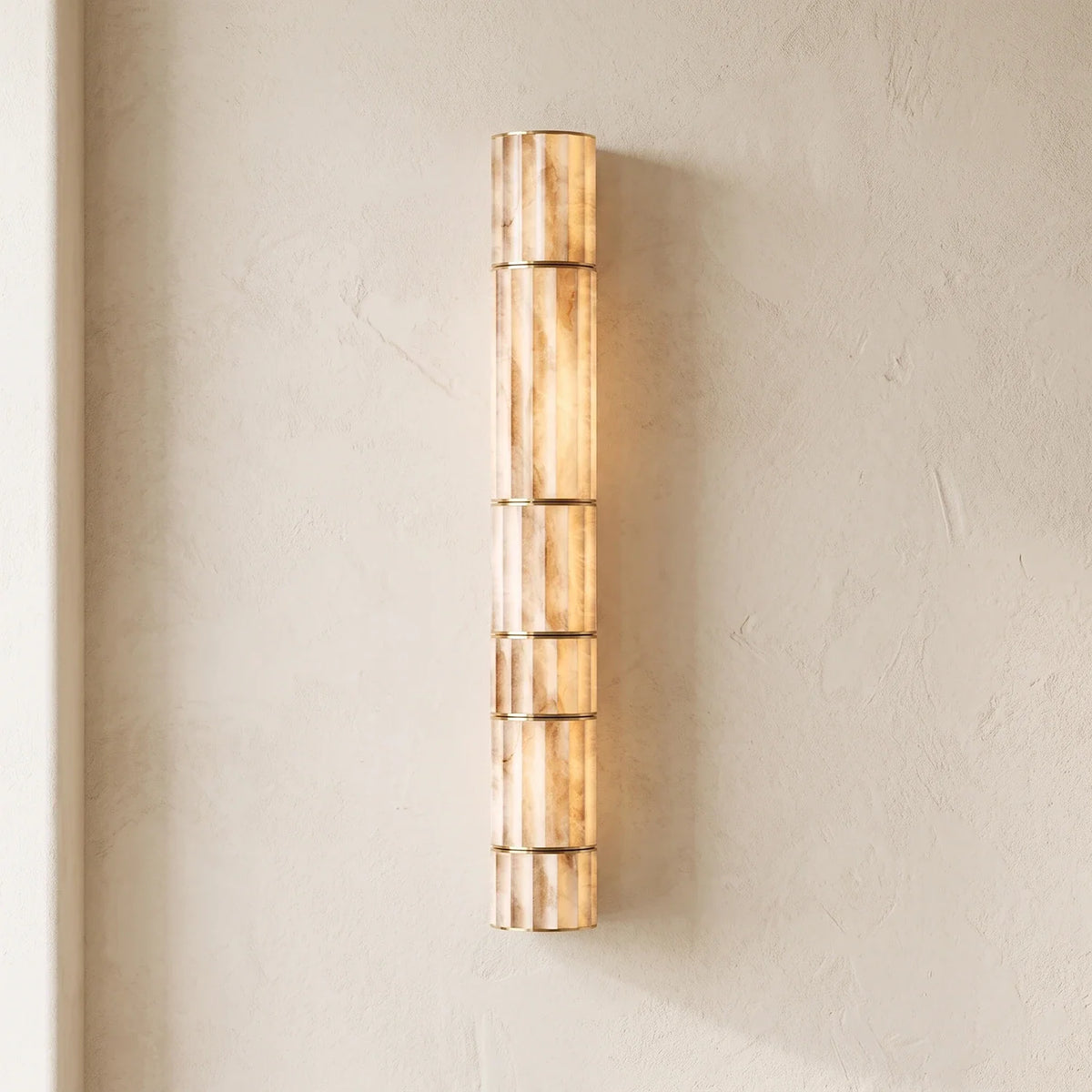 Alcott Fluted Alabaster Column Wall Sconce – Alabaster detail 12