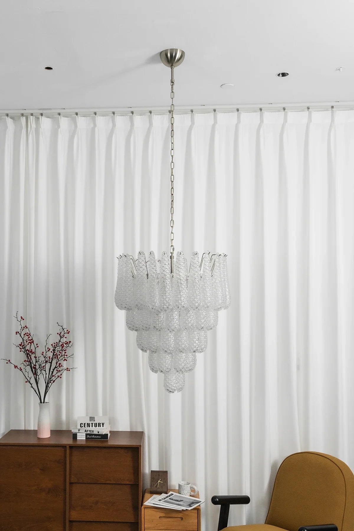 Amaris Tiered Teardrop Glass Chandelier – Glass detail 19