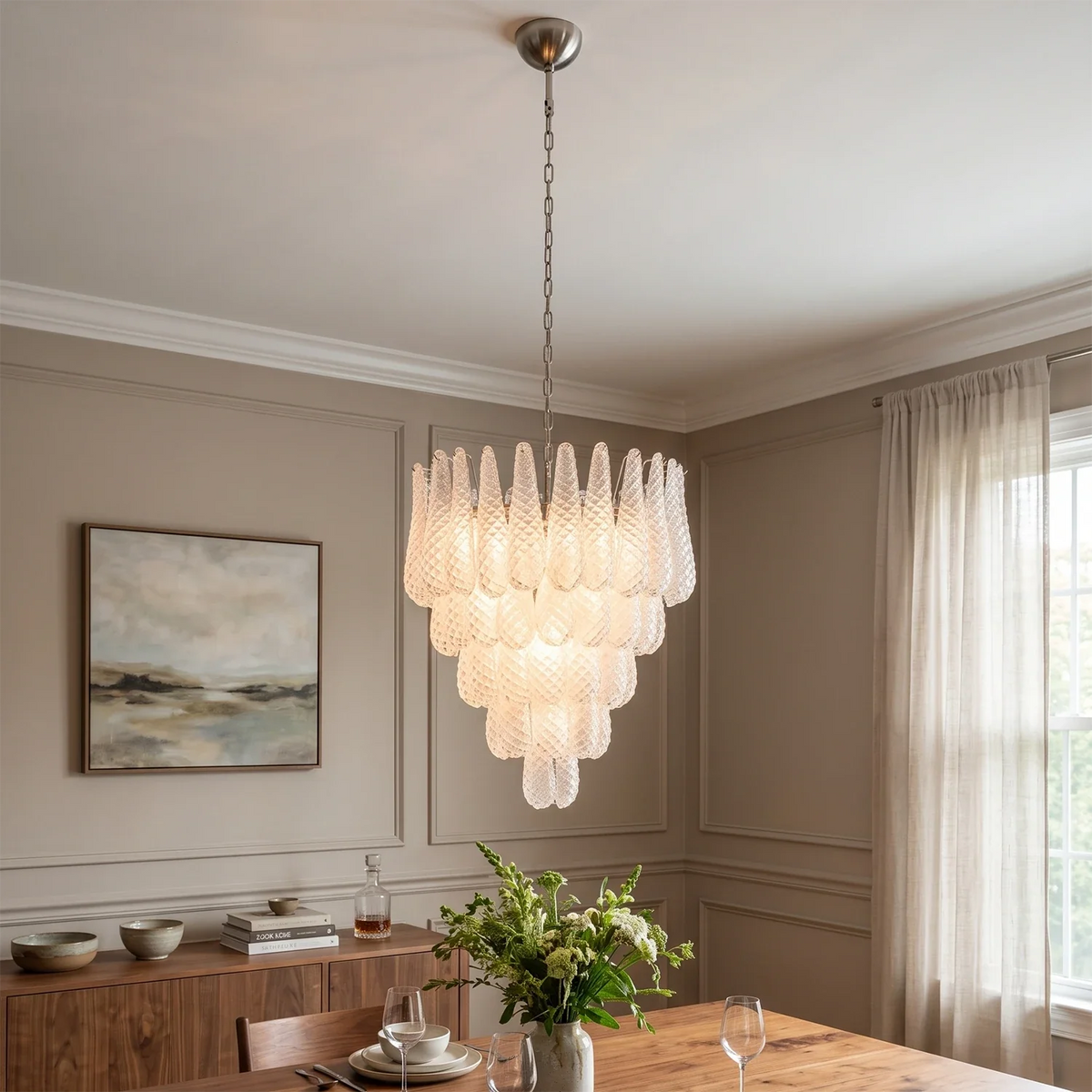 Amaris Tiered Teardrop Glass Chandelier – Glass detail 7