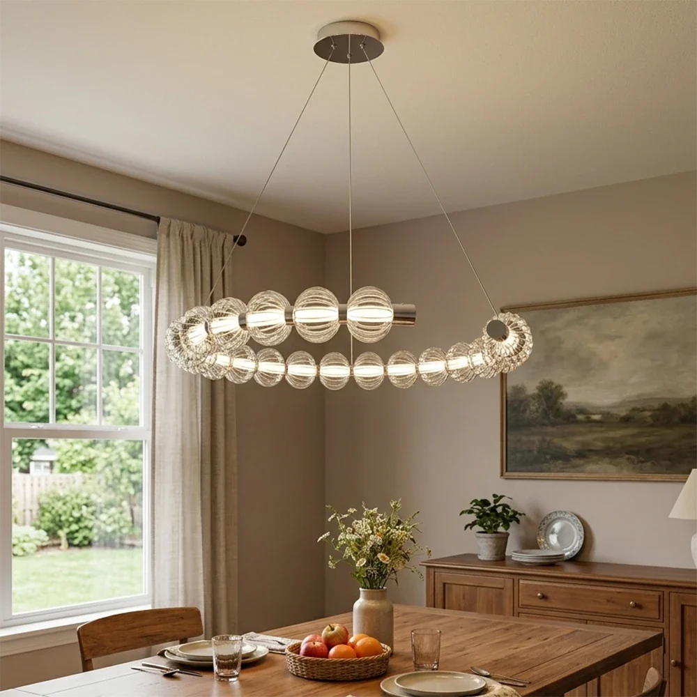 Amulet Glass Chandelier A – Glass detail 2