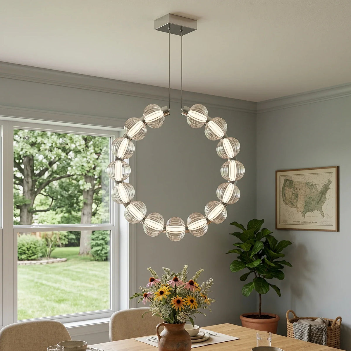 Amulet Glass Chandelier B – Glass detail 2