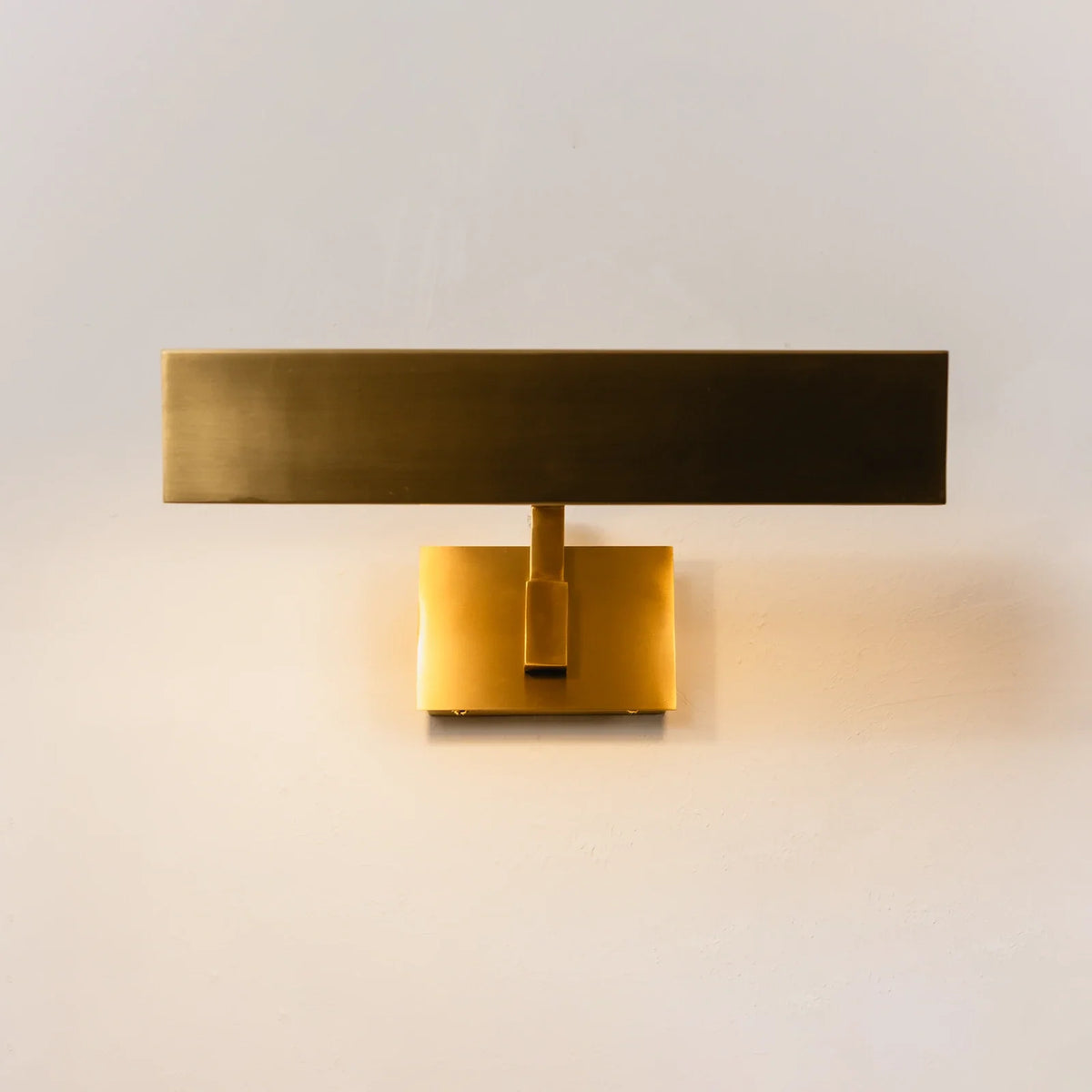 Arden Picture Brass Light Wall Sconce – Brass detail 22