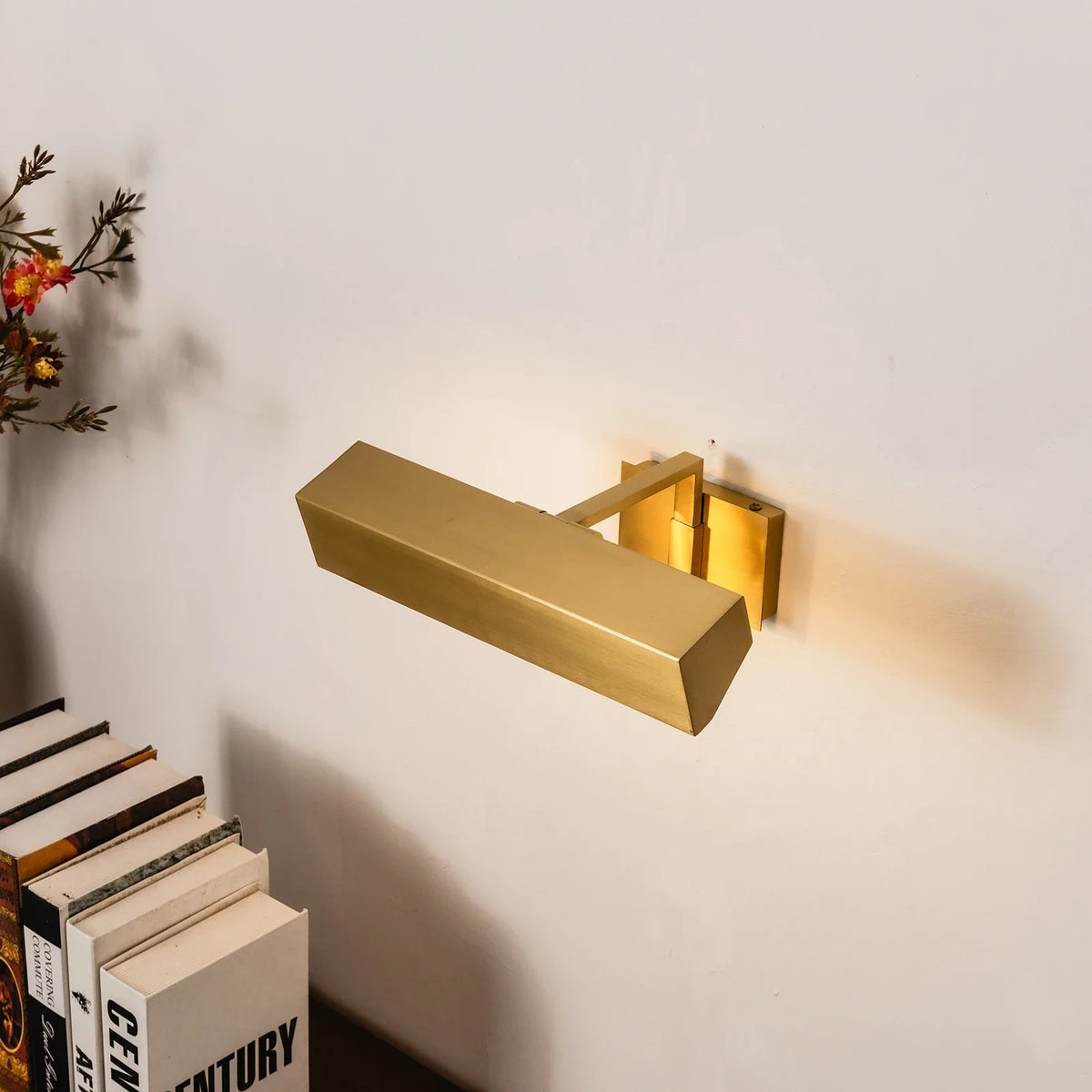 Arden Picture Brass Light Wall Sconce – Brass detail 14