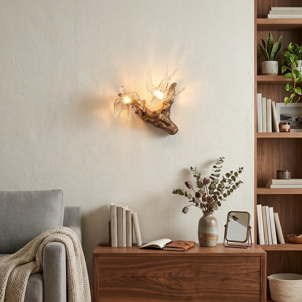 Artistic Glass Flying Bird Vines Wall Lamp – Glass detail 6