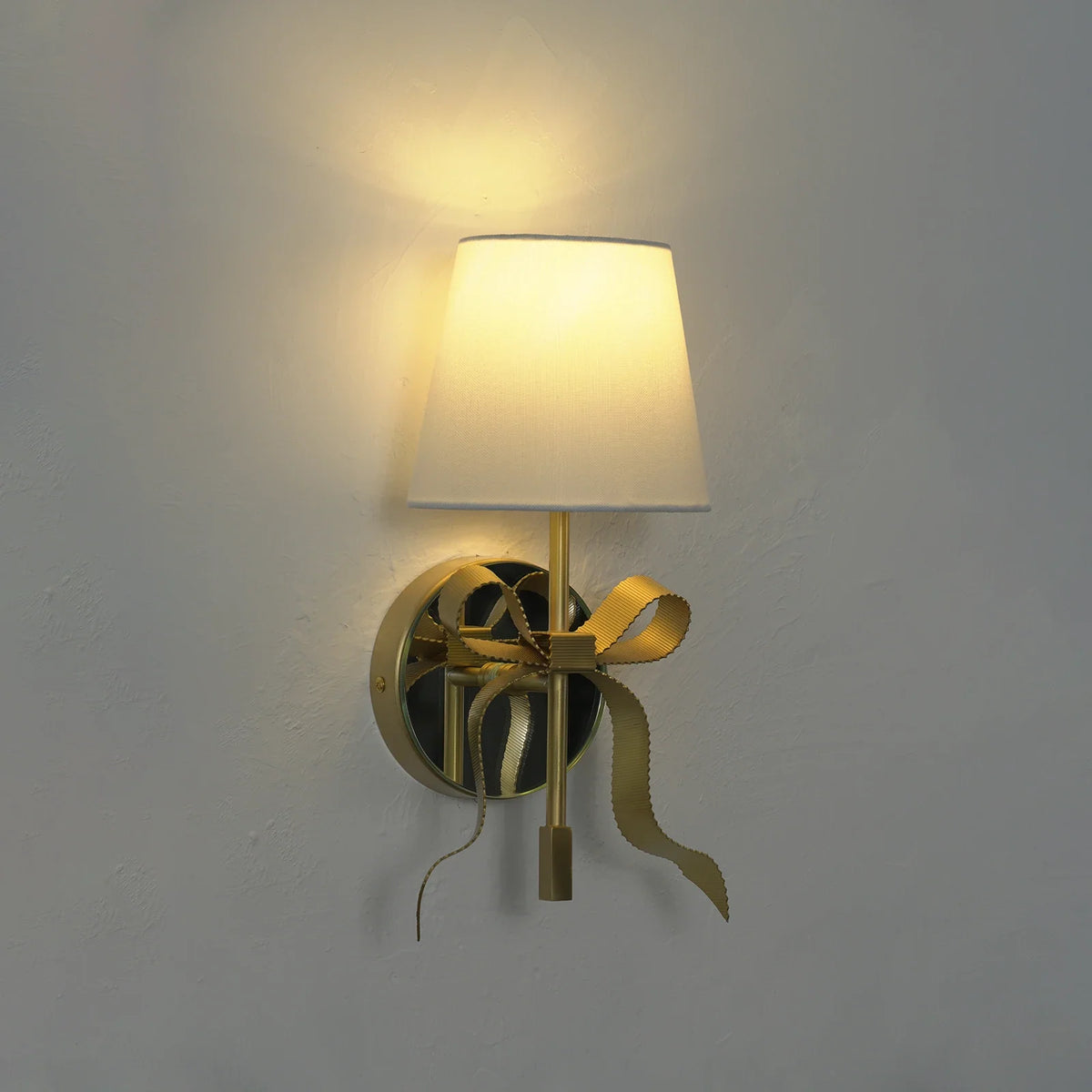Aurette Ribbon Bow Iron Wall Sconce – Iron detail 12