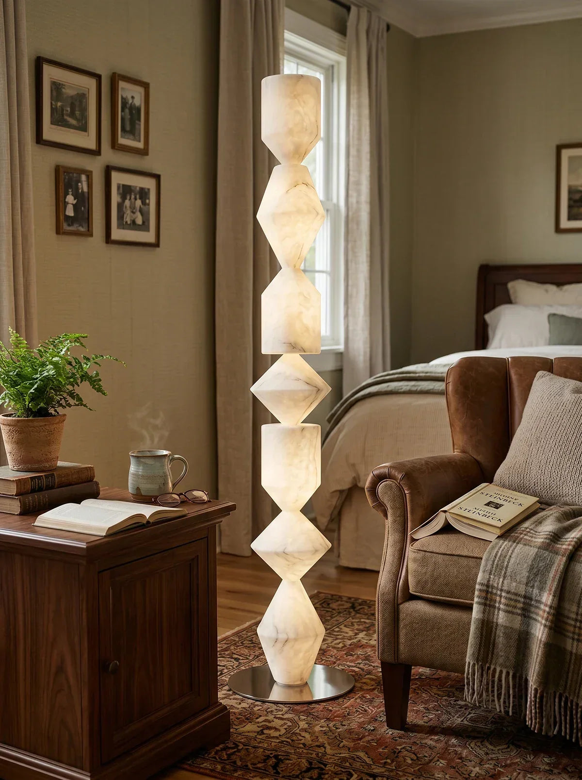 Sculptural Layered Alabaster Floor Lamp – Alabaster detail 8