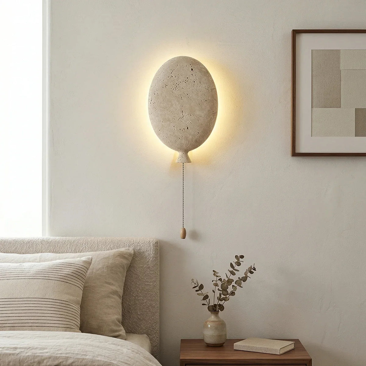 Balloon-Shaped Nino Travertine Wall Lamp – Travertine detail 2